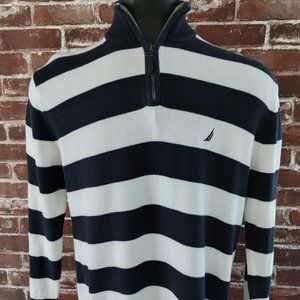 Medium  Nautica / sweater